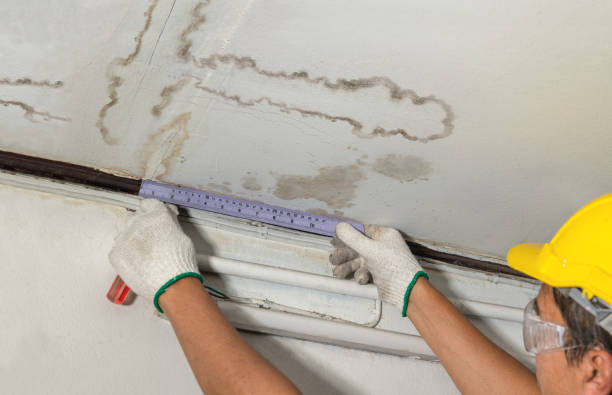 Reliable Flood Cleanup contractor in Yukon, OK by Water Damage Irwin